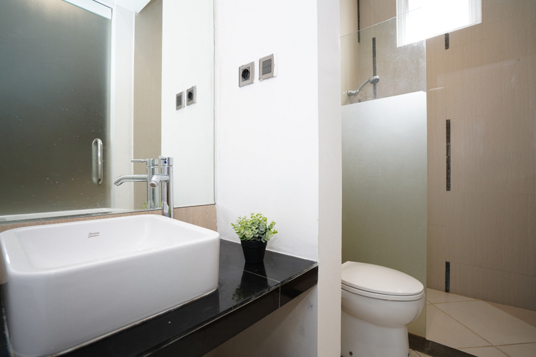 Bathroom 5, Sans Vibes Hotel Grand Omah Sastro Gejayan, Sleman