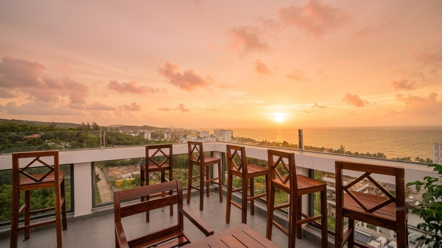 Restaurant 4, Alana Seaview Phu Quoc Hotel, Phú Quốc