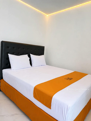 Others 3, Eko Guest House Syari'ah, Pacitan