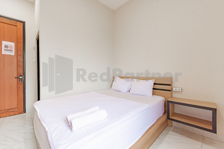Others 1, Zumo Home Tegal Mitra RedDoorz, Tegal