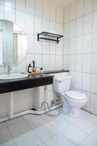 Bathroom 5, Lumi Minimal Residence, Ratchathewi