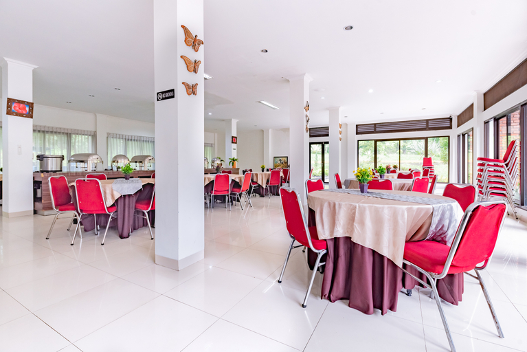 Food & Drinks 2, Urbanview Hotel Tridaya Cisarua Puncak, Bogor