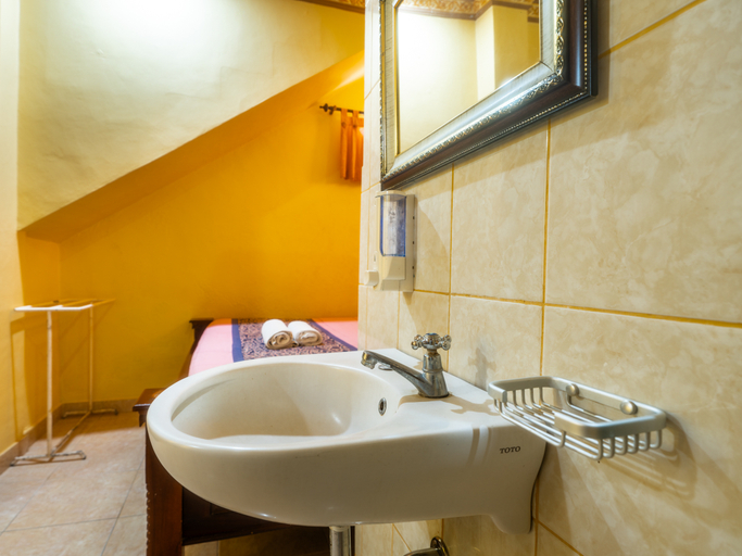 Bathroom 3, Inten House Ubud, Gianyar