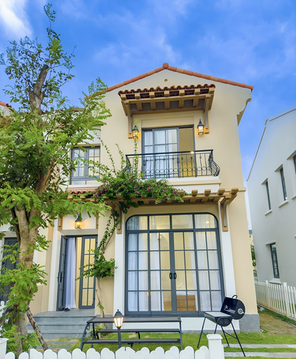 Exterior 2, Deluxe 4 br Ocean View Warm Villa - Novaworld Phan Thiet, Phan Thiết