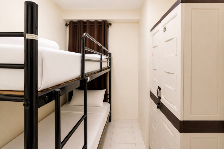 Bedroom 5, Minimalist Spacious 2BR at Apartment Royal Makassar By Travelio, Makassar