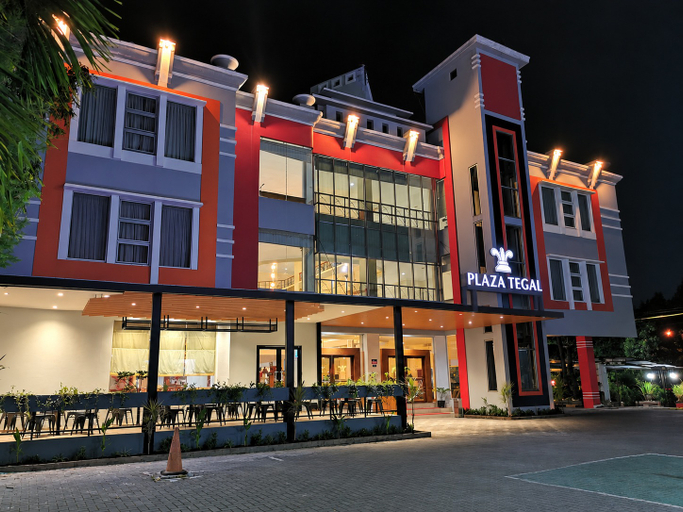 Others 1, Plaza Tegal, Tegal