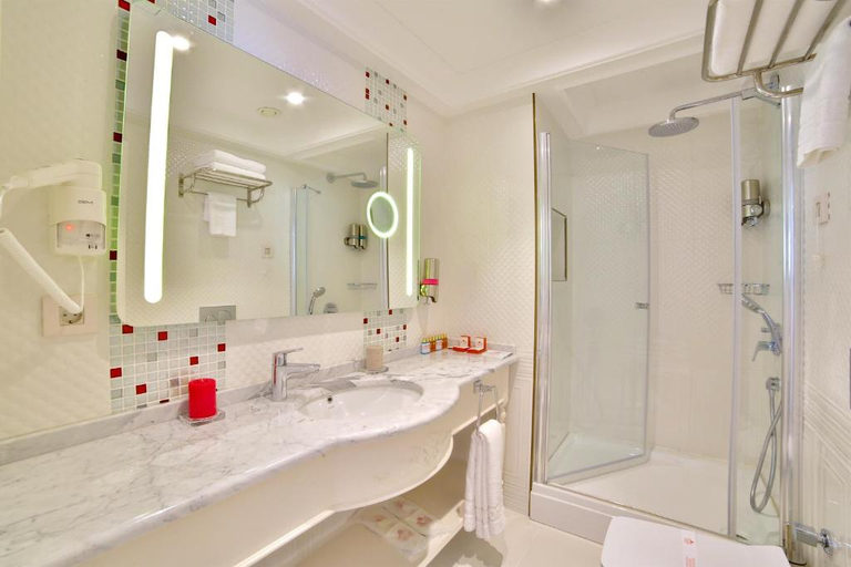 Bathroom 5, Yılsam Sultanahmet Hotel, Fatih