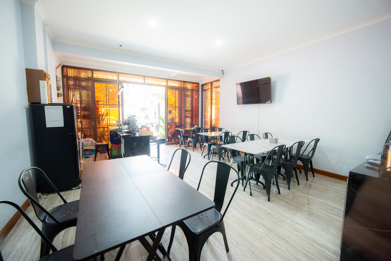 Others 4, Rehat at Zeva Guest House, Bandung