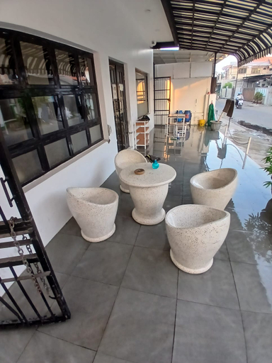Exterior 2, Sekuto Inn, Tegal