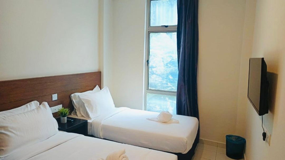 Bedroom 4, Swing & Pillows @ Koptown Bangsar, Kuala Lumpur, Kuala Lumpur