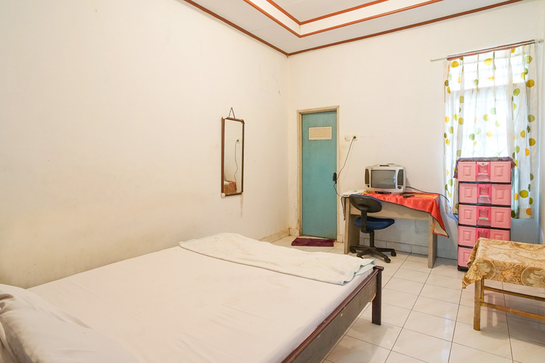 Bedroom 3, Mountain View Homestay, Tomohon