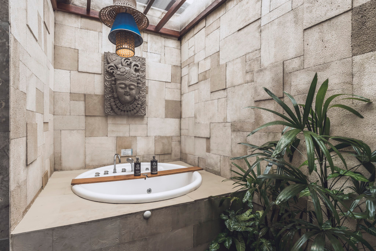 Bathroom 5, Asvara Villa Ubud by Ini Vie Hospitality, Gianyar
