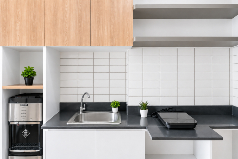 Others 3, Compact Cozy Studio at Apartment Sayana Bekasi By Travelio, Bekasi