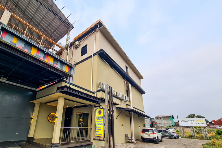 Others 5, Urbanview Lunar Hotel near Gor Satria Purwokerto, Banyumas