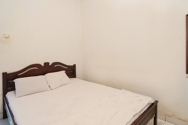 Bedroom 4, Mountain View Homestay, Tomohon