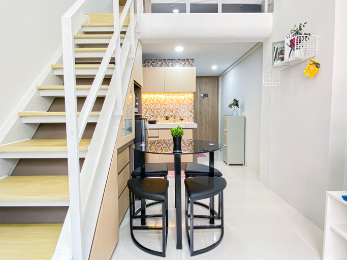 Others 5, Modern Comfort Studio Loft at Apartment Meikarta District 2 By Travelio, Cikarang