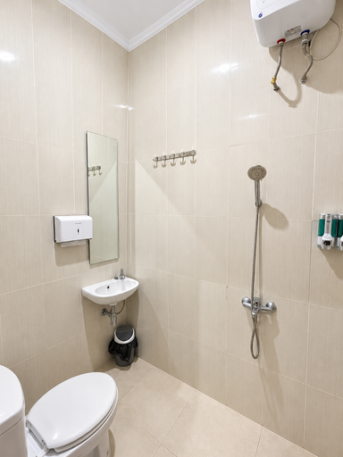 Bathroom 2, Sampai Villa Puri Alit, Sleman