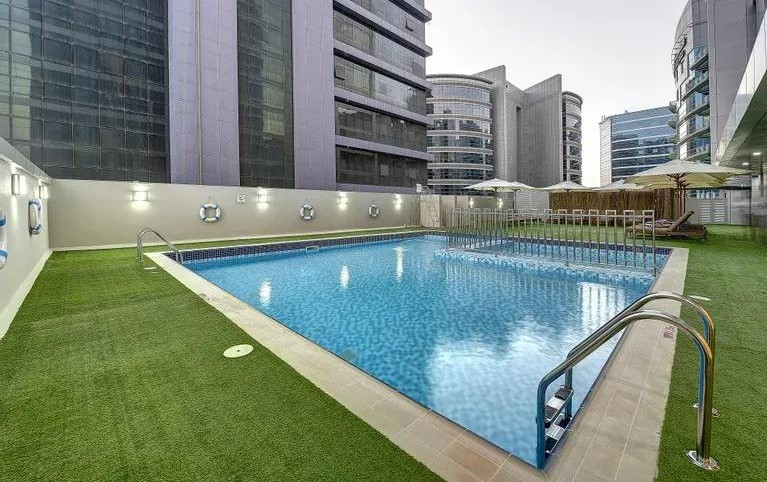 Sport & Beauty 2, Royal Continental Hotel, Dubai