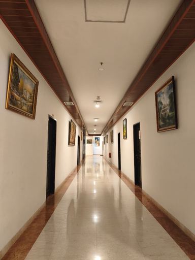 Hallway 5, Zam Hotel Bogor, Bogor