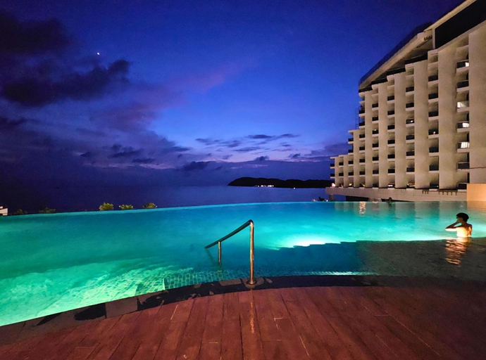 Swimming Pool 4, Langkawi Assana Tropicana Cenang Beachfront Apartment, Langkawi