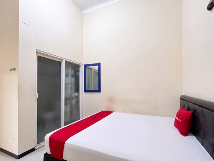 Bedroom 5, RedDoorz Syariah @ Emas 23 Blimbing Malang, Malang