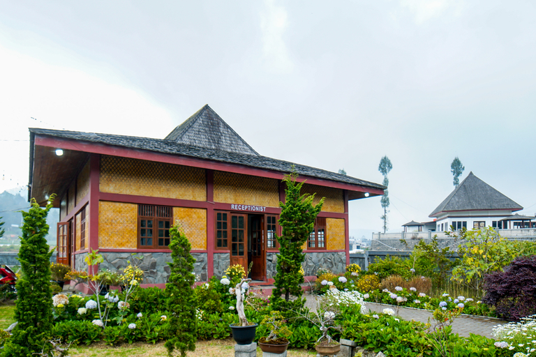 Exterior 2, Taman Syailendra Cottage Dieng RedPartner, Wonosobo