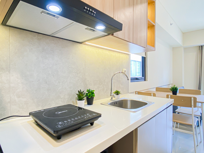 Others 2, Spacious Homey 2BR at Apartment Meikarta District 1 By Travelio, Cikarang