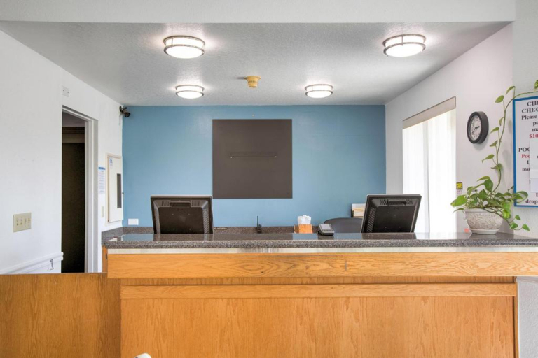 Others 5, OYO Woodland Hotel and Suites, Cowlitz
