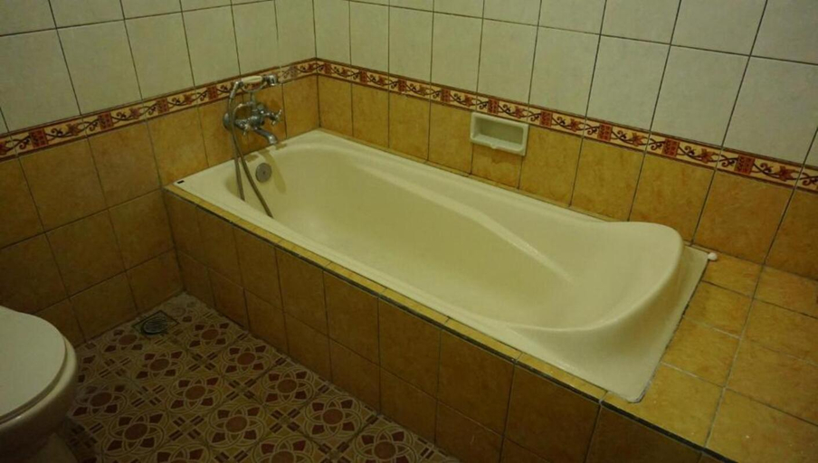 Bathroom 4, Nyuh Gading Accommodation Ubud, Gianyar