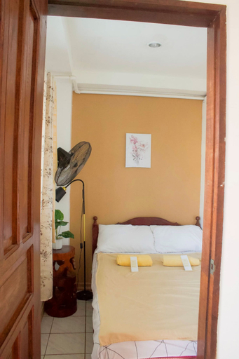 Bedroom 2, Ace Travellers Inn Puerto Princesa City by RedDoorz, Puerto Princesa City