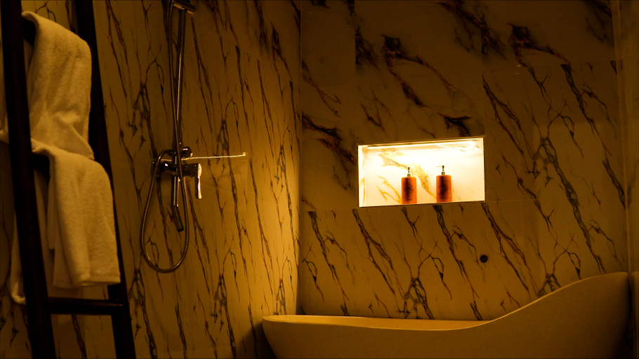 Bathroom 4, Pitu Santi Stay, Gianyar