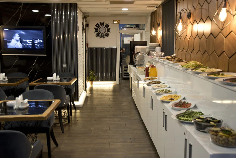 Food & Drinks 3, Nova City Hotel, Fatih