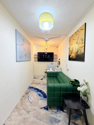 Public Area 4, TIDY Premium Hostel Dubai, Dubai