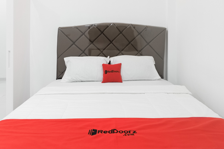 Bedroom 3, RedDoorz Plus @ RS Airan Raya Lampung, South Lampung