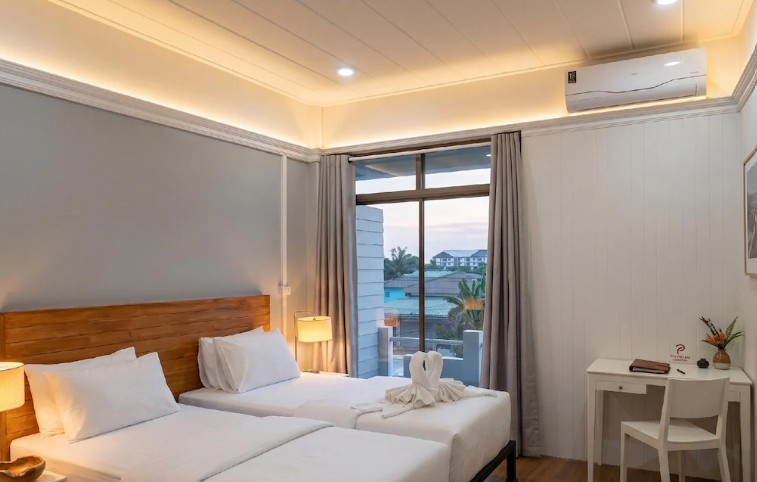 Others 3, Chaba Station Rayong Hotel, Muang Rayong