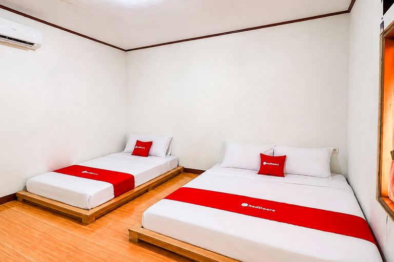 Bedroom 3, RedDoorz @ Samudra Habibi Ciletuh, Sukabumi