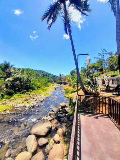 Swimming Pool 3, Pink Glamping Anyer, Serang