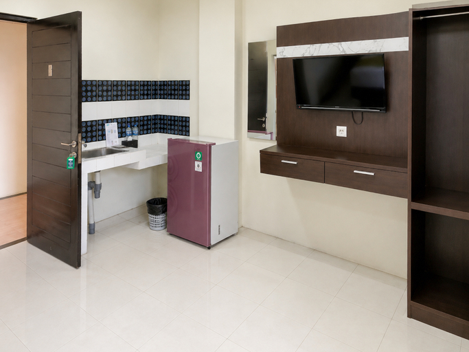 Bedroom 3, Urbanview Hotel Pandan Wangi Suite, Samarinda