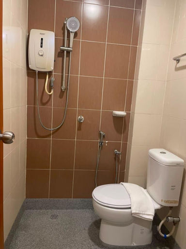 Bathroom 3, Swing & Pillows @ Koptown Bangsar, Kuala Lumpur, Kuala Lumpur