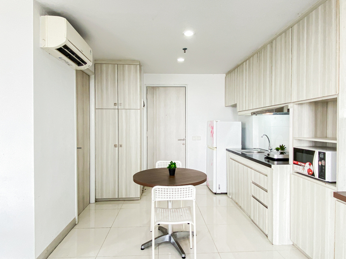 Others 2, Modern Look and Cozy Studio at Apartment Azalea Suites By Travelio, Cikarang