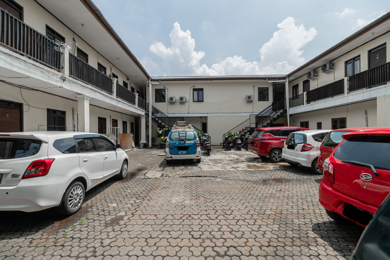 Others 4, RedDoorz near Pondok Indah Water Park, Jakarta Selatan