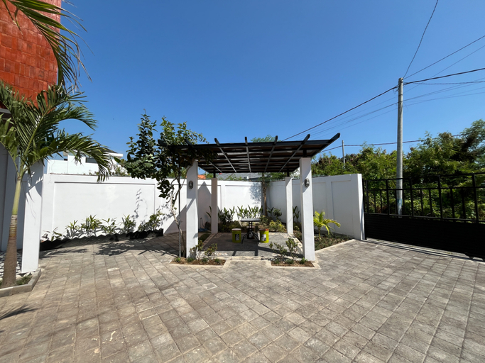 Exterior 5, Studio Near Seseh Beach at Tyaga Villa By Travelio, Badung