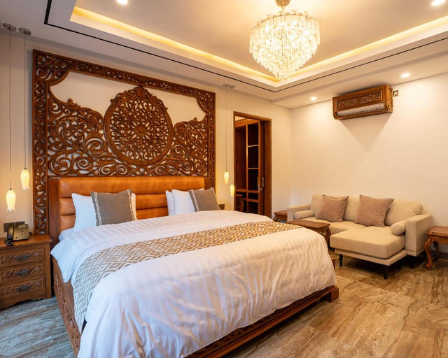 Others 2, MJ Villa Sanur, Denpasar
