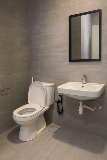 Bathroom, Riverine Diamond 5A, 4Pax, Kuching