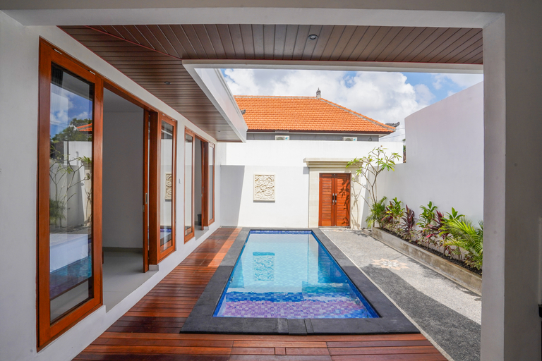 Swimming Pool 3, The Lavana Villa Tegal Jinah Jimbaran, Badung