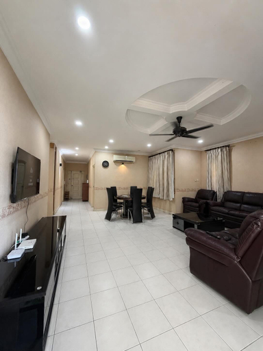 Bedroom 3, Riverine Emerald 103A, Kuching