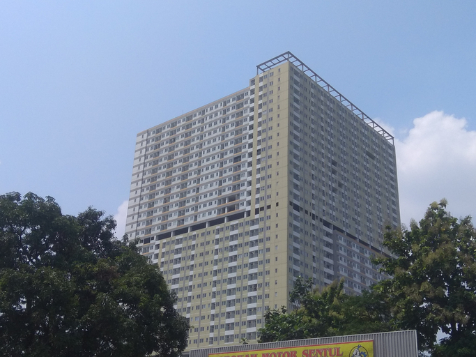 Exterior 2, Well Designed 2BR Royal Sentul Park Apartment By Travelio, Bogor