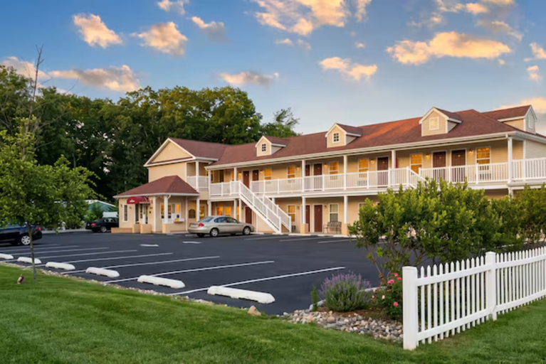 Exterior & Views 1, At 9 Motel Near Freehold I-195, Monmouth