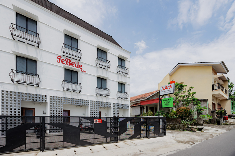 Exterior 3, Urbanview TeBeYe Syariah UNS Solo, Solo