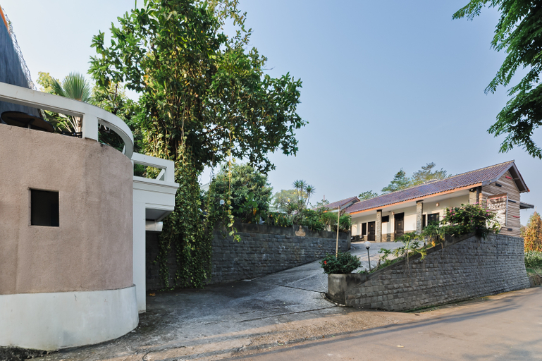 Exterior & Views 2, Urbanview Alfiya Hotel Lampung by RedDoorz, Bandar Lampung